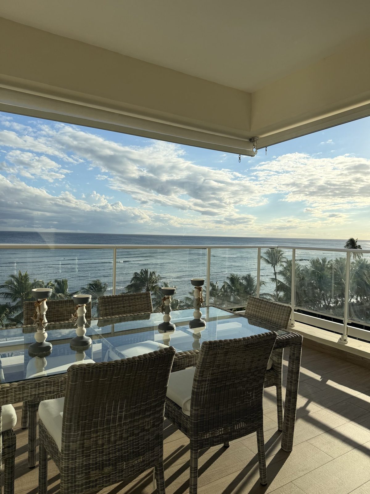 Terraza con vista al mar